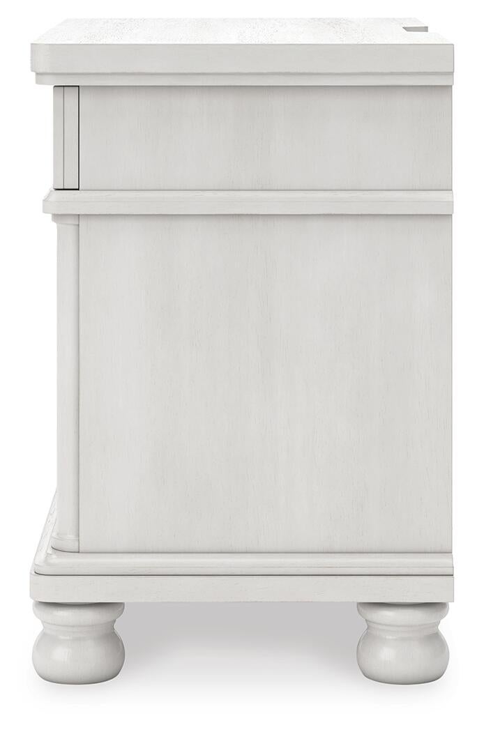 Rowlenstown Queen Poster Bed, Dresser, Mirror and Nightstand